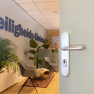 Hoppe Tokyo veiligheidsbeslag kruk/kruk - Aluminium F1 - PC72 met kerntrekbeveiliging (afgerond) - SKG***