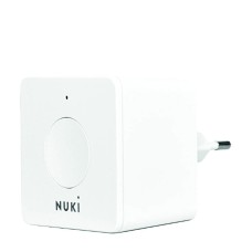 Nu&shy;ki Brid&shy;ge - wit