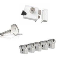 Ne&shy;mef 4154 op&shy;leg&shy;slot - wit - doorn&shy;maat 50 mm - draai&shy;rich&shy;ting 2 + DOM Plu&shy;ra ci&shy;lin&shy;der met kern&shy;trek&shy;be&shy;vei&shy;li&shy;ging (5x) - SKG**